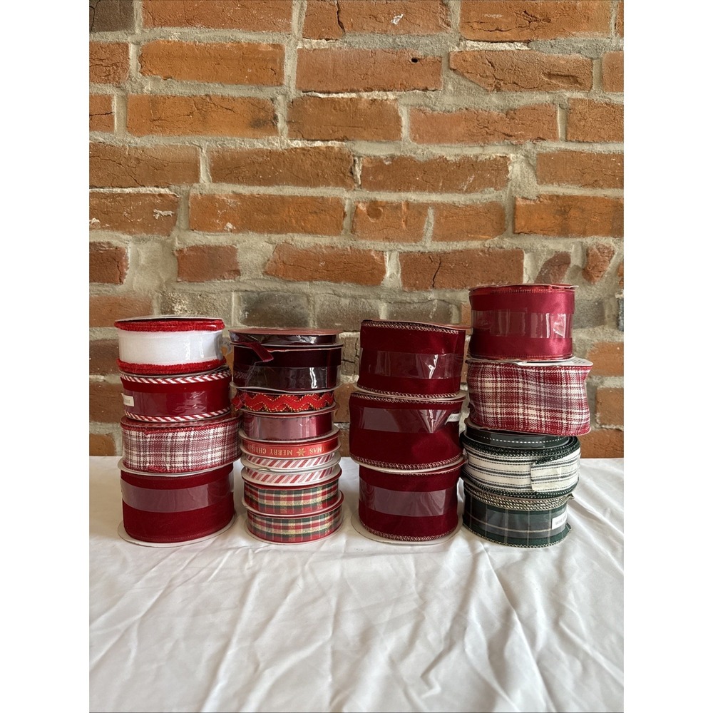 Lot Of 21 Rolls Holiday Christmas‎ Ribbon Wired Edge Red Green Velvet Mixed $168